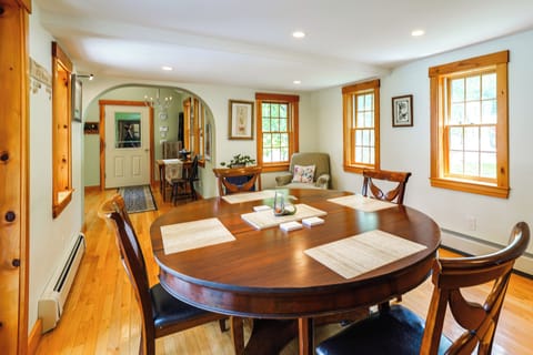 House (4 Bedrooms) | Interior