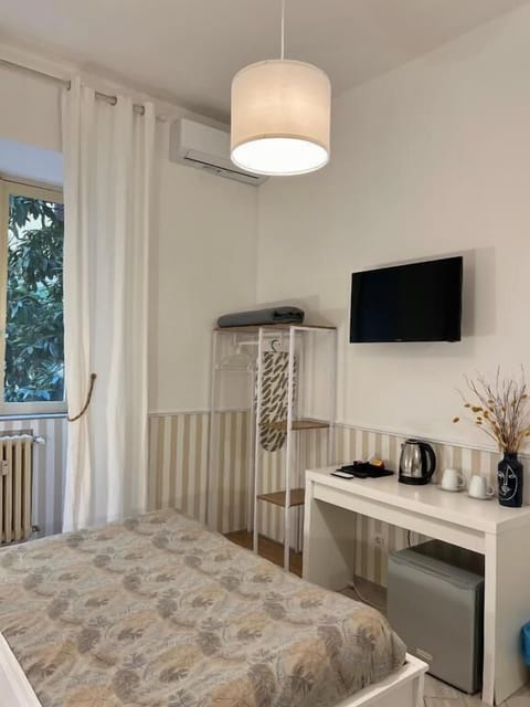 Double Room | Iron/ironing board, WiFi (free)