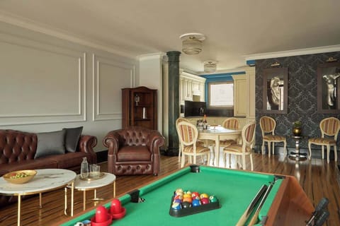 Game room