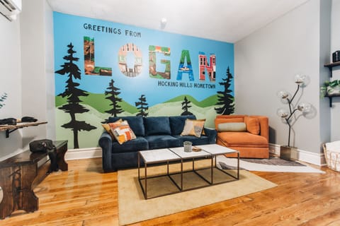 Living Room / Lounge