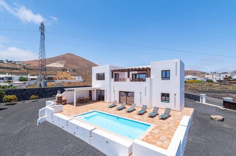 Villa Medio Panuelo image