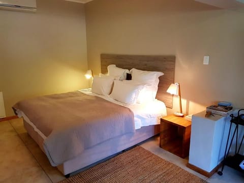 Premium bedding, individually decorated, individually furnished, desk