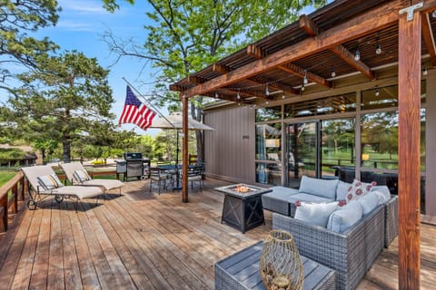 Your Private Outdoor Retreat for Morning Coffee & Evening Wine