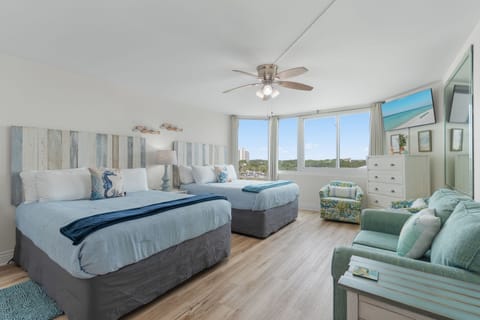 Two queen beds