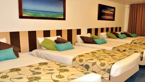 Family Room, Balcony, City View | In-room safe, iron/ironing board (on request), WiFi (free)