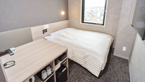 Business Double Room  Non smoking  | Desk, WiFi (free), bed sheets