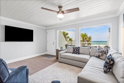 Emerald Dream - Shores Townhomes 102
