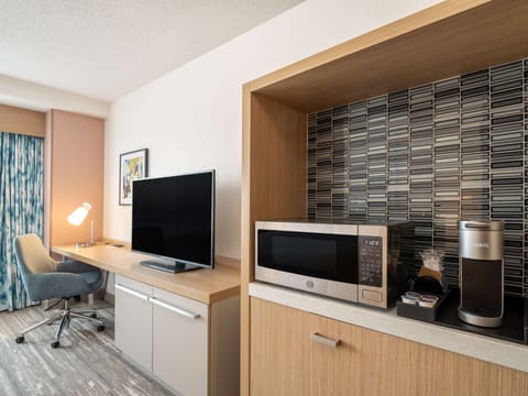 In-room safe, desk, laptop workspace, blackout drapes