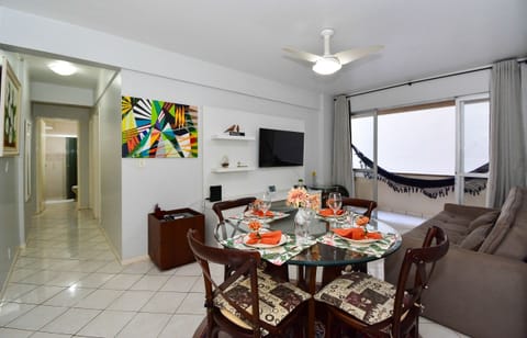 Apartment | Dining