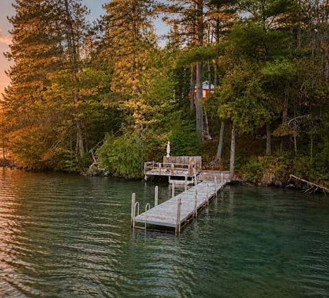 End your days with lakeside sunsets like this.