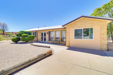 Rio Rancho Vacation Rental | 4BR | 2BA | 2,172 Sq Ft