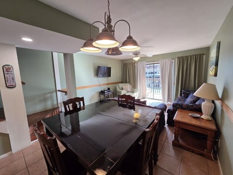 Dining / Living Room