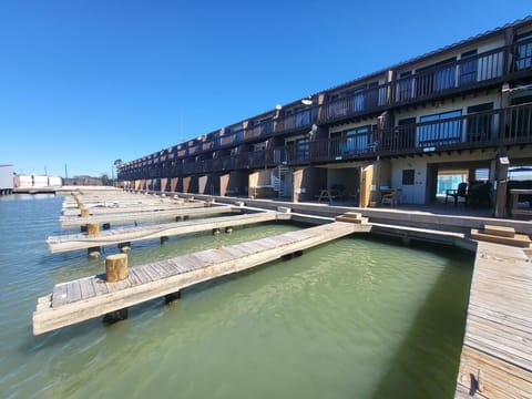 Pirates Cove #3 - condos & boat slips