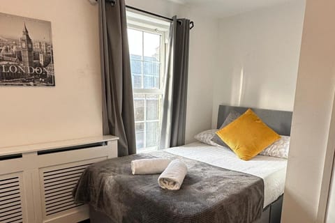 6 bedrooms, WiFi (free)