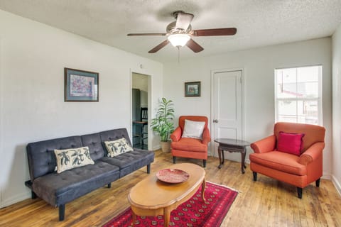House (2 Bedrooms) | Front of property