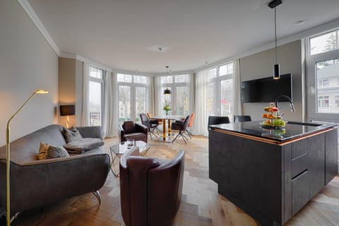 Apartment | Living room
