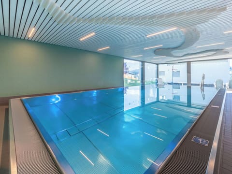 Ceiling, Flooring, Swimming Pool, Leisure Centre, Daylighting, Hotel, Headquarters, Aluminium