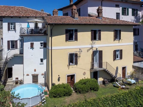 Residential Area, Home, Door, Balcony, Sash Window, Villa, Houseplant, Plaster
