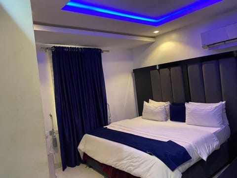 Comfort Room | WiFi (free)
