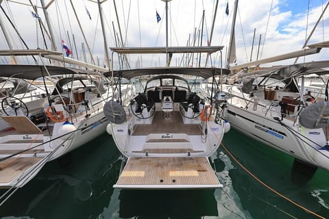 Marina