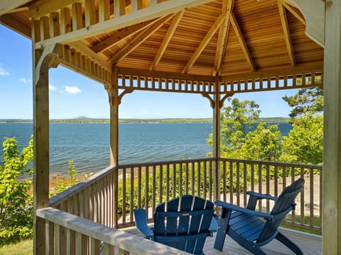 House, Multiple Beds (Waterfront Oasis) | View from room