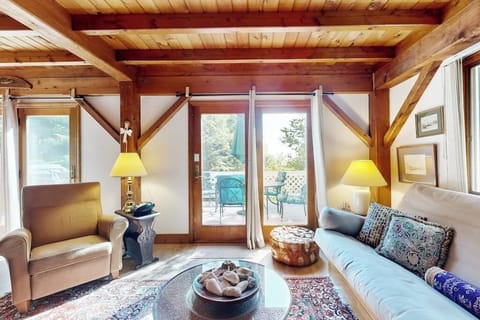 Cabin, Multiple Beds, Garden View (Romley House) | Living area
