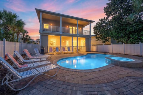 End the day with a sunset swim and your favorite drink by the pool.