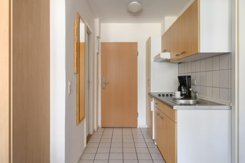 2 Room Appartement | Hypo-allergenic bedding, desk, soundproofing, free WiFi