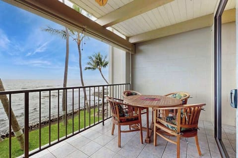 Dine Al Fresco Accompanied By Gentle Sea Breezes