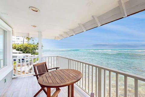 Relax on the balcony overlooking beautiful water views every single day