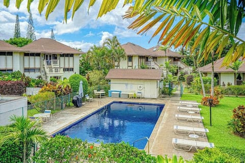 Your Refreshing Tropical Poolside Haven