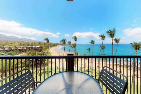 Private lanai with sweeping ocean views
