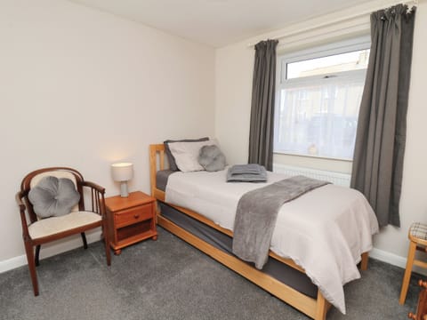 3 bedrooms, WiFi (free), individually decorated, individually furnished