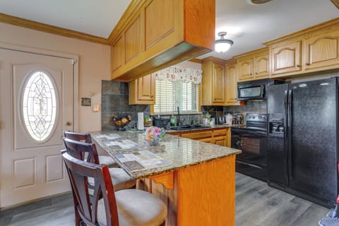 House (3 Bedrooms) | Interior