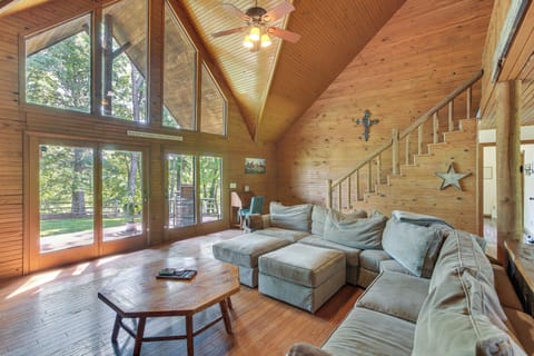 House (3 Bedrooms) | Front of property