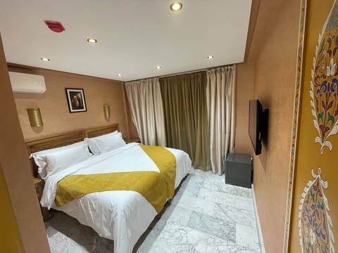 Comfort Double or Twin Room, Balcony, Garden View | In-room safe, blackout drapes, iron/ironing board (on request)