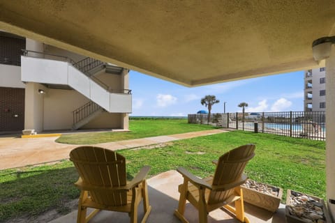 Relax in your private outdoor chairs and soak up panoramic ocean views, swaying palms, and refreshing sea breezes just steps from the pool and beach.