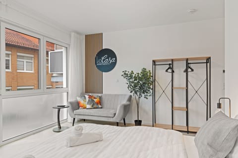 Comfort Apartment, 1 King Bed, Kitchen | Desk, laptop workspace, WiFi (free)