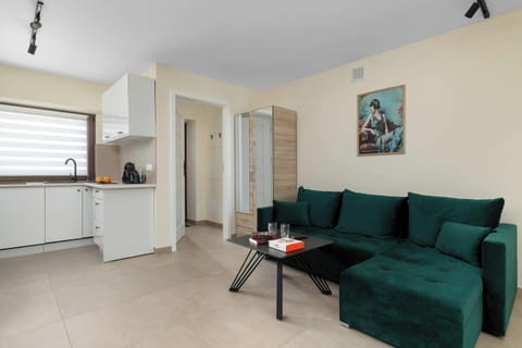 Unwind on the comfortable sofa that can be converted into double bed.