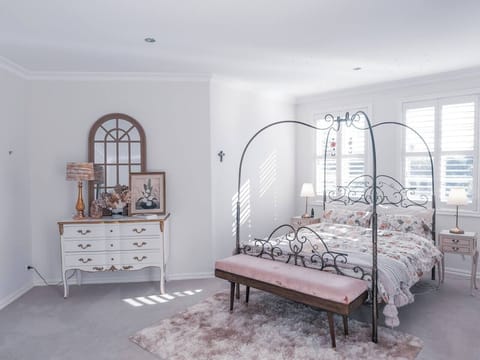 The Room "Glen Iris"