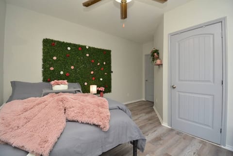 Comfortable queen bed