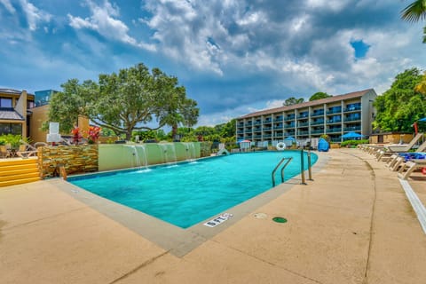 Hilton Head Island Vacation Rental | 2BR | 2.5BA | 1,360 Sq Ft