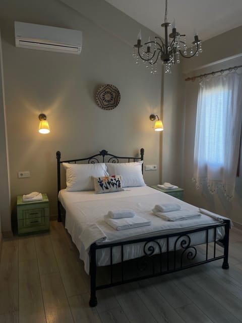 Basic Room | WiFi (free), bed sheets