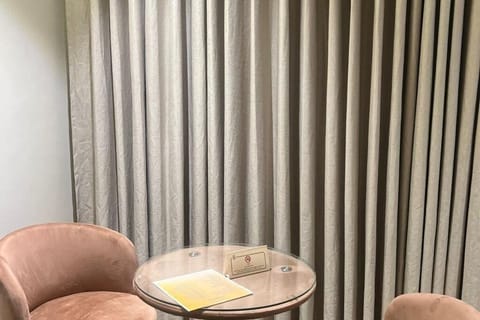 Triple Room | Desk, WiFi (free)