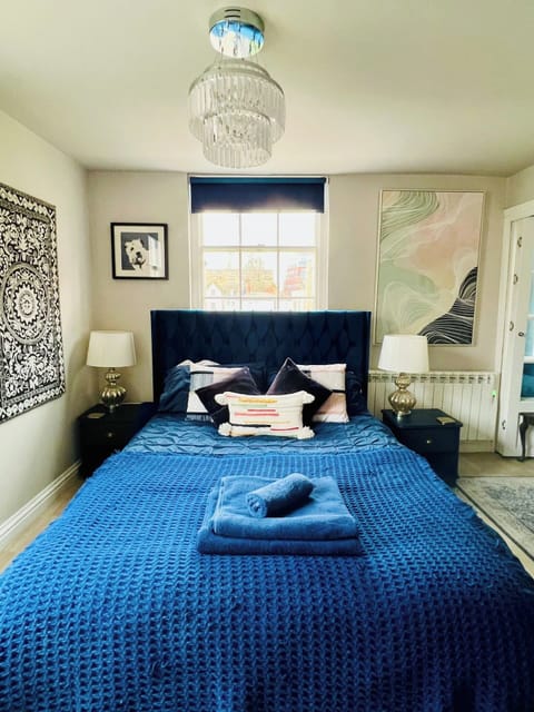 King Bed