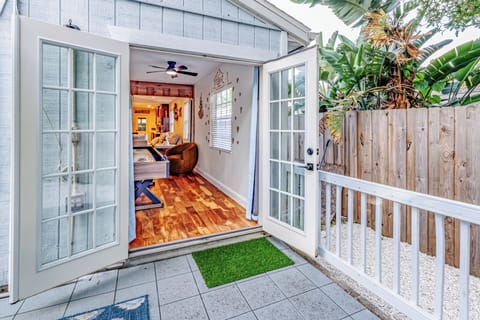 House, 2 Bedrooms, Garden View | Terrace/patio