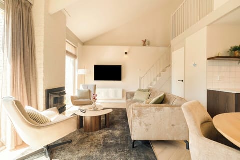 House | Living room