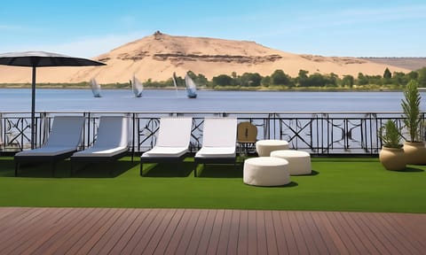 Sundeck