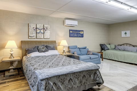 Clinton Vacation Rental | Studio | 1BA | 350 Sq Ft