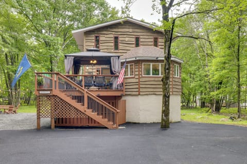 Blakeslee Vacation Rental | 3BR | 2.5BA | 2,000 Sq Ft